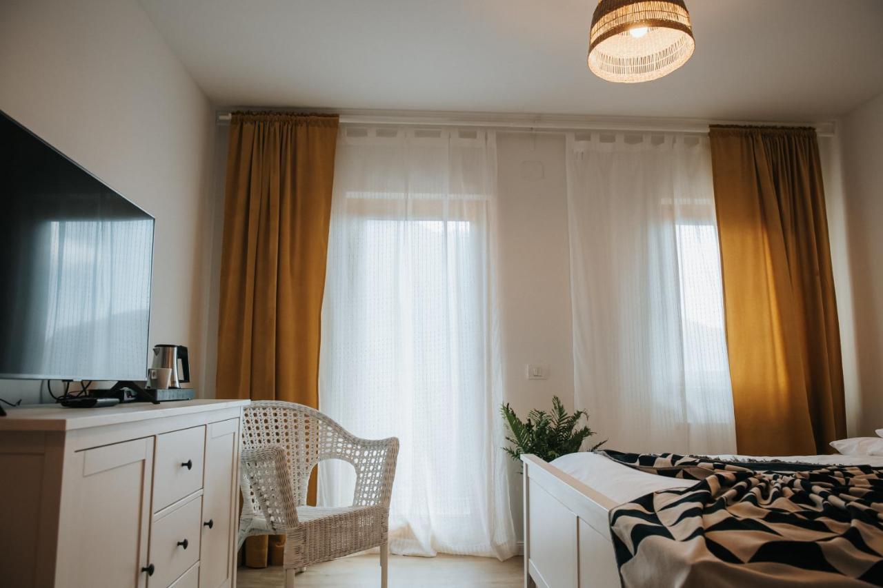 Cabana Fantanele Чахлэу Экстерьер фото